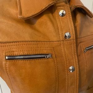 VINTAGE- Incredible tan leather jacket. Looks great layered. One of a kind.